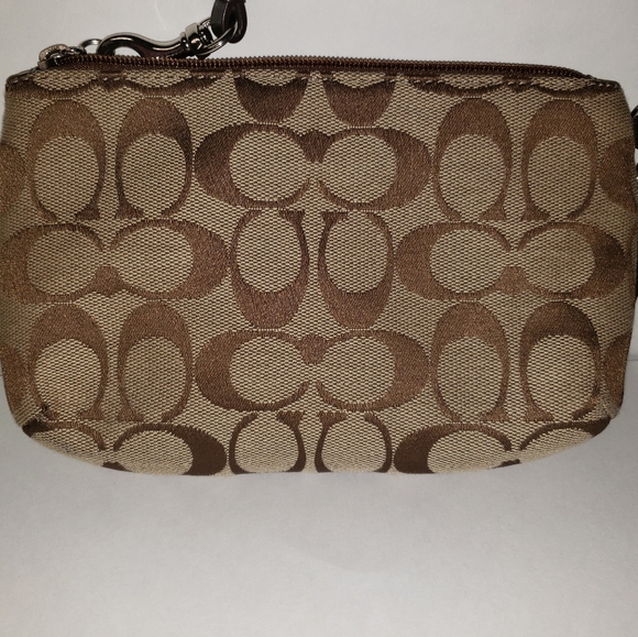Coach Park Wristlet Purse - Picture 2 of 4